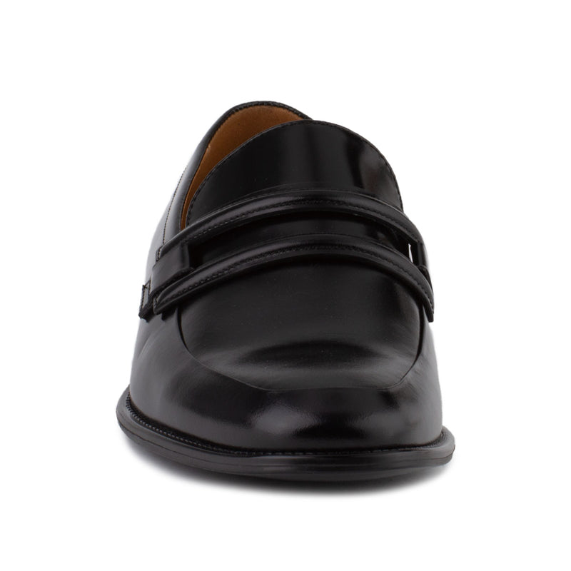 Pánska spoločenská obuv Sebastiano Kožená čierna elegantná pánska obuv v klasickom prevedení. Obuv Lambert je slovenský online obchod ktorý predáva moderné a štýlové topánky, peňaženky a opasky. Doprava zdarma nad 50€.  