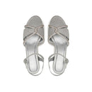 Strieborné spoločenské sandále Menbur.