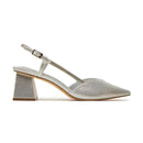 Strieborné sandále Menbur. 