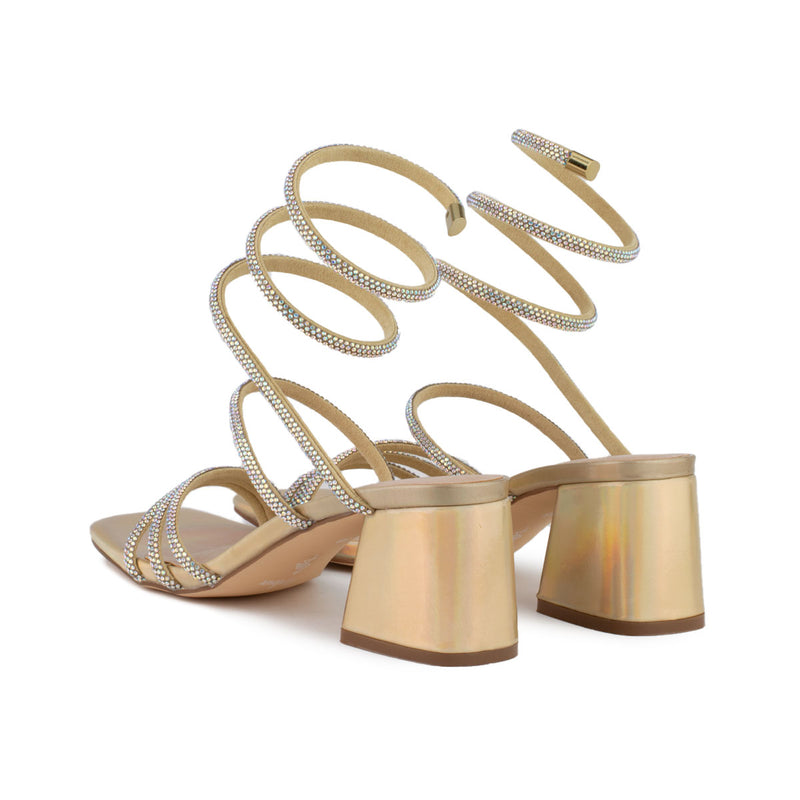 Zlaté (oro/gold) sandále Menbur.