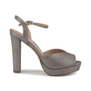 Sivé (tabaco/taupe) sandále Menbur. 