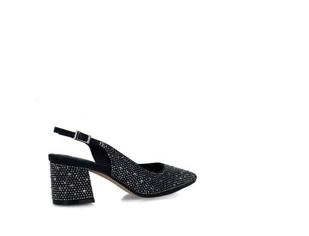 Menbur-Sandalen