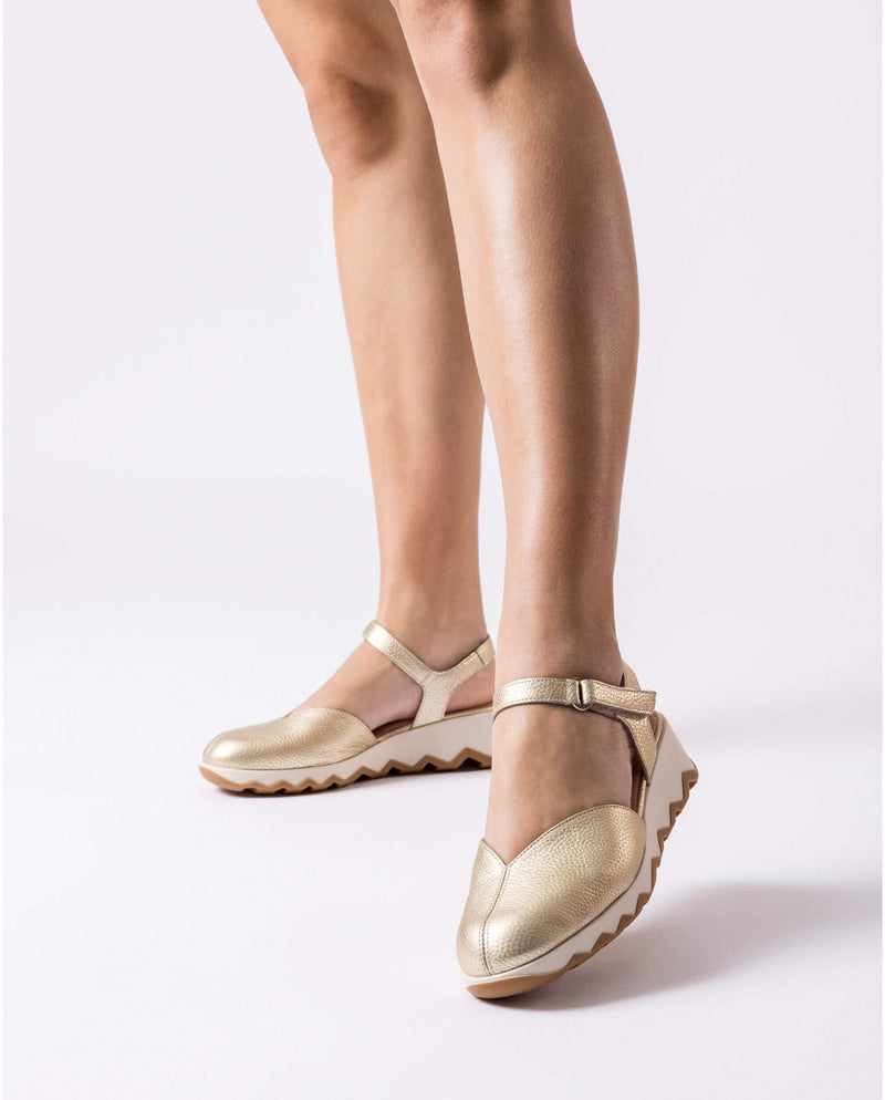 Wonders sandals