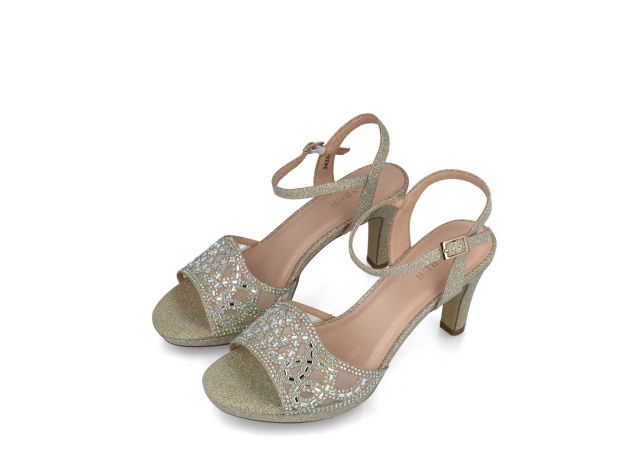 Menbur-Sandalen