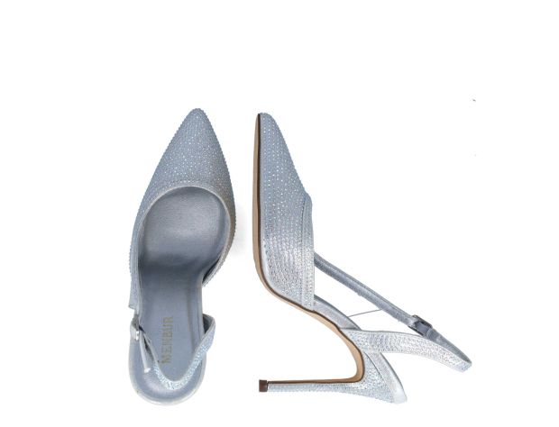 Menbur-Sandalen