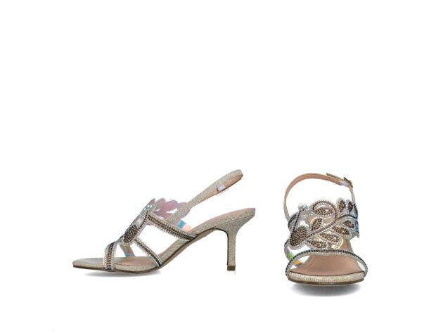 Menbur-Sandalen